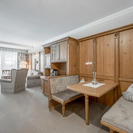 Trofana Royal 5 Otel 5*