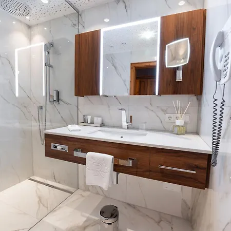 Otel Trofana Royal 5